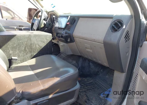 2009 Ford F-250 King Ranch/Lariat/Xl/Xlt z USA, uszkodzony, nr VIN 1FTSW20529EA81663